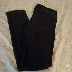 Black juliet low rise jeggins by grane